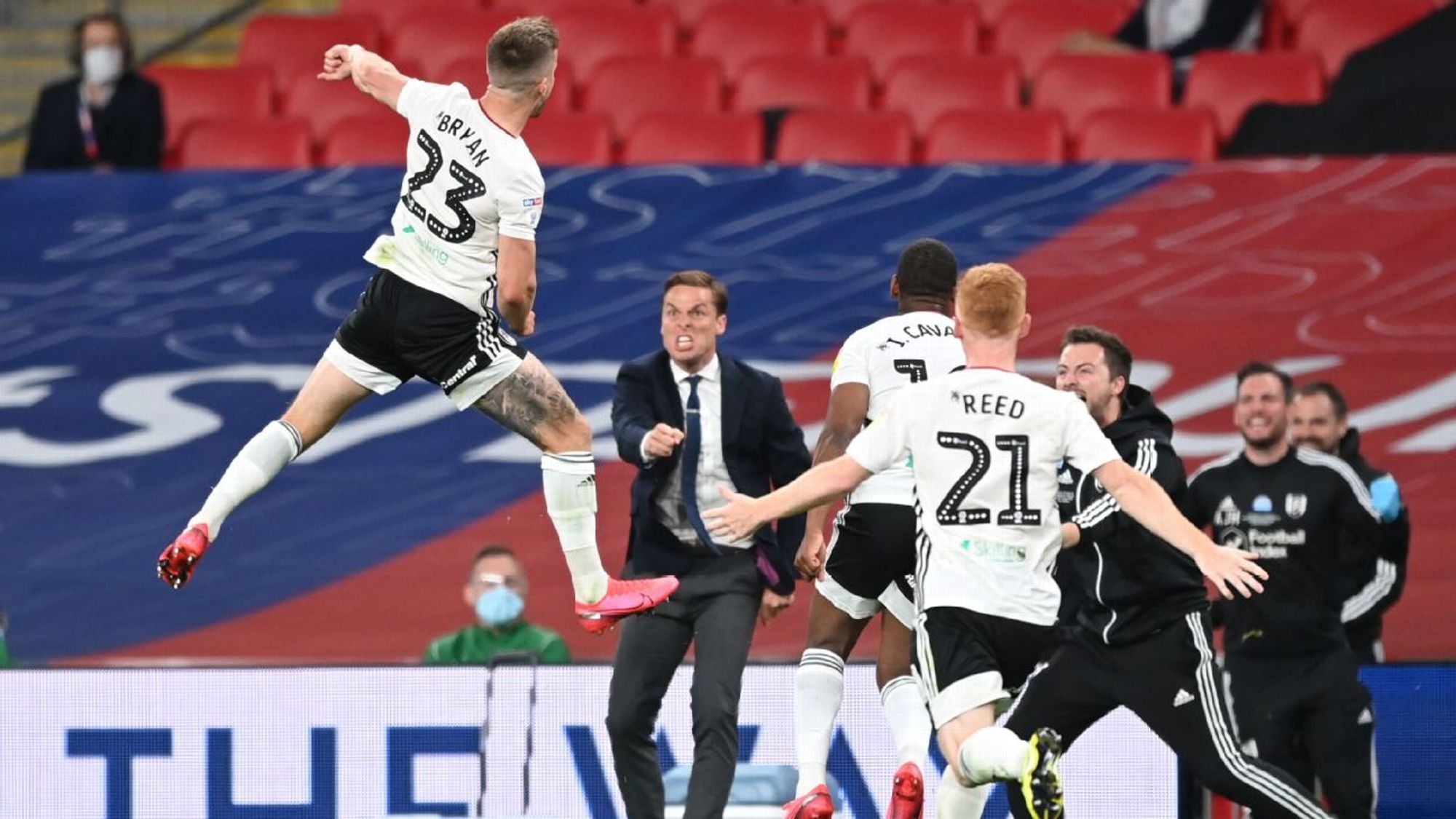 通过这些租 通过这些租